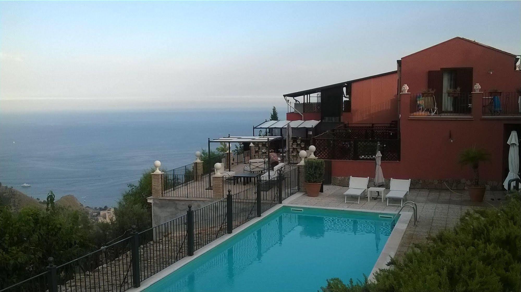 Hotel Il Casale Di Caterina Taormina Exterior foto