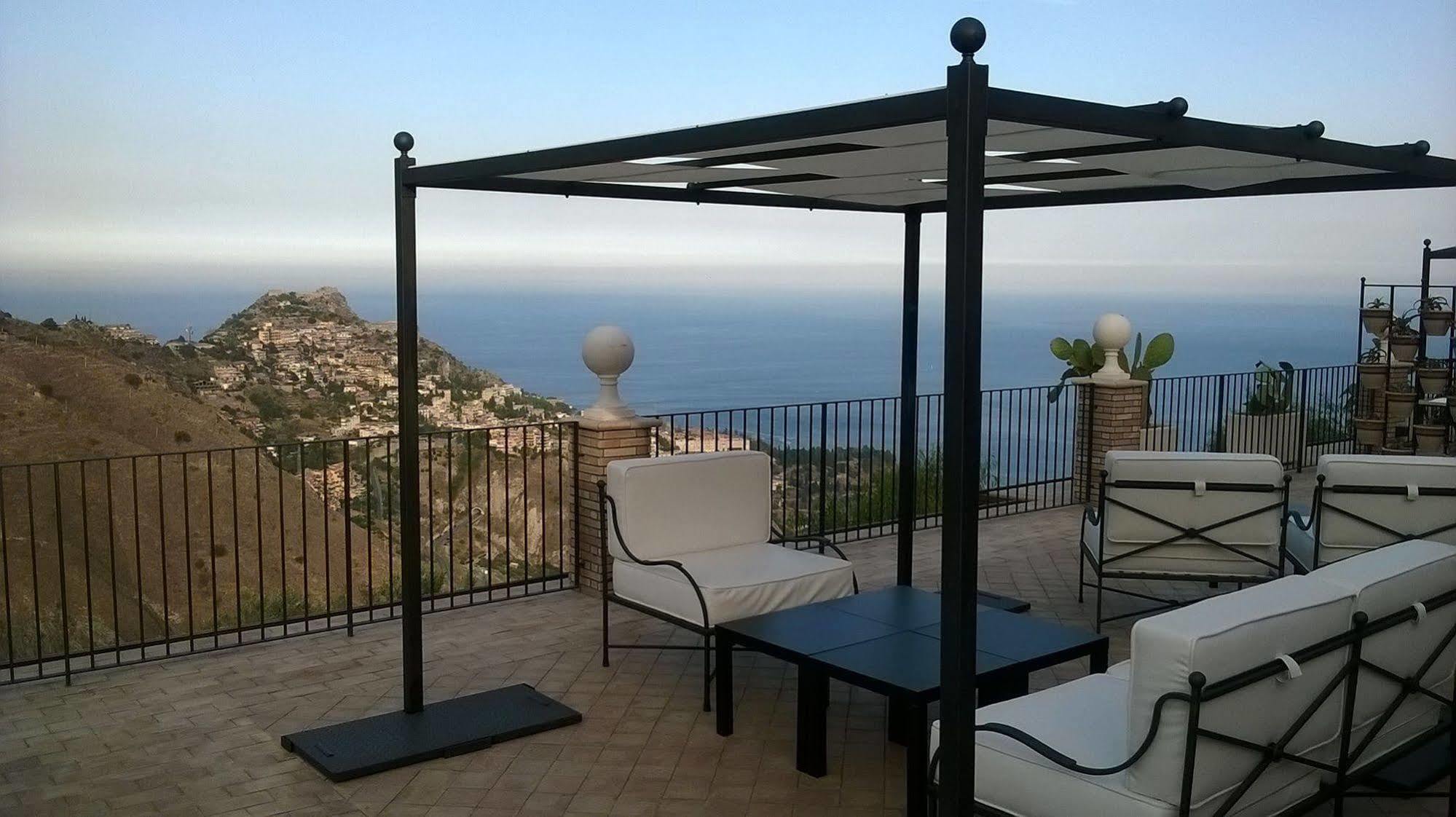 Hotel Il Casale Di Caterina Taormina Exterior foto